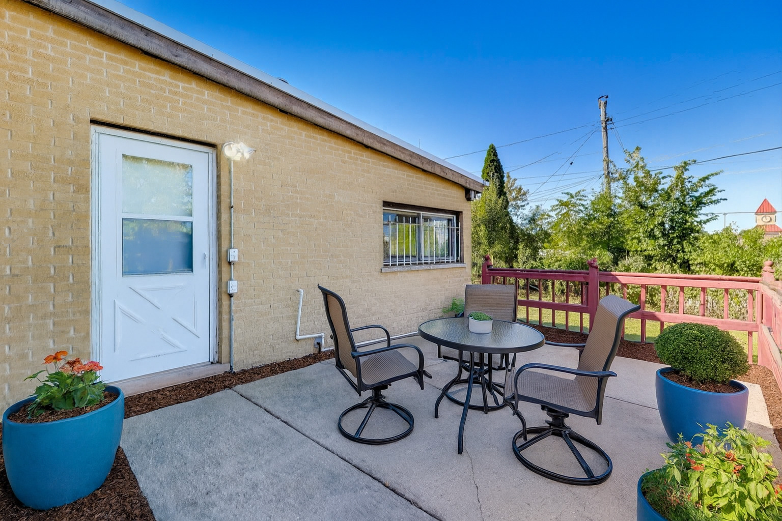542 Memory Lane Addison, IL 60101 - Photo 16 of 19 Gallery Image 16