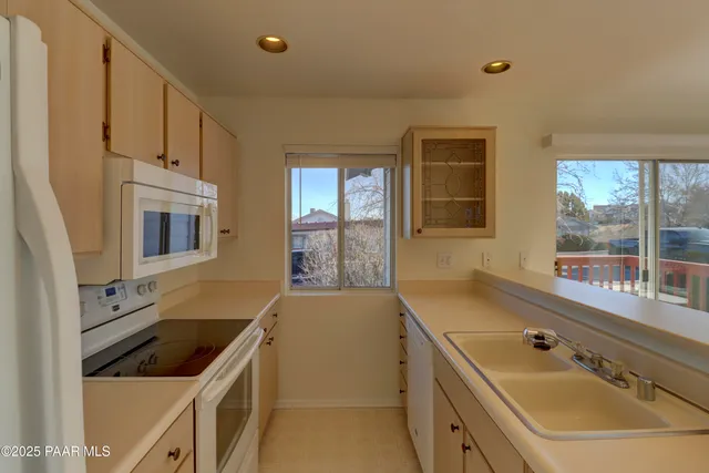 $281,000 | 3160 Cascades Court, Unit 16H, Prescott, AZ 86301