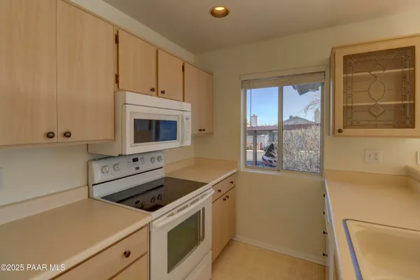 $274,993 | 3160 Cascades Court, Unit 16H, Prescott, AZ 86301