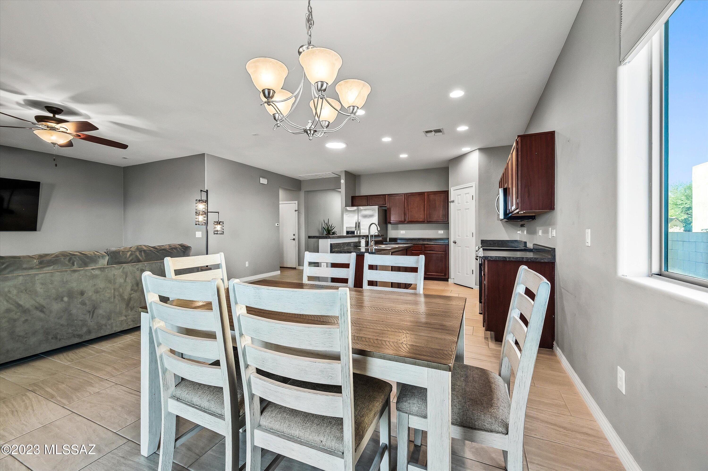169 East Sycamore View Road Vail, AZ 85641 - Photo 16 of 32 Gallery Image 16