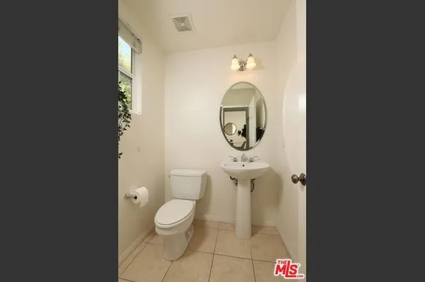 $4,500 | 211 Danbrook, Irvine, CA 92603