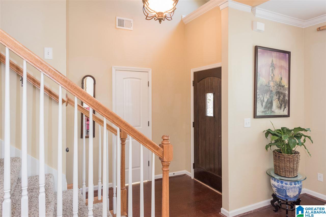 2266 Ridgemont Drive Birmingham, AL 35244 - Photo 4 of 32