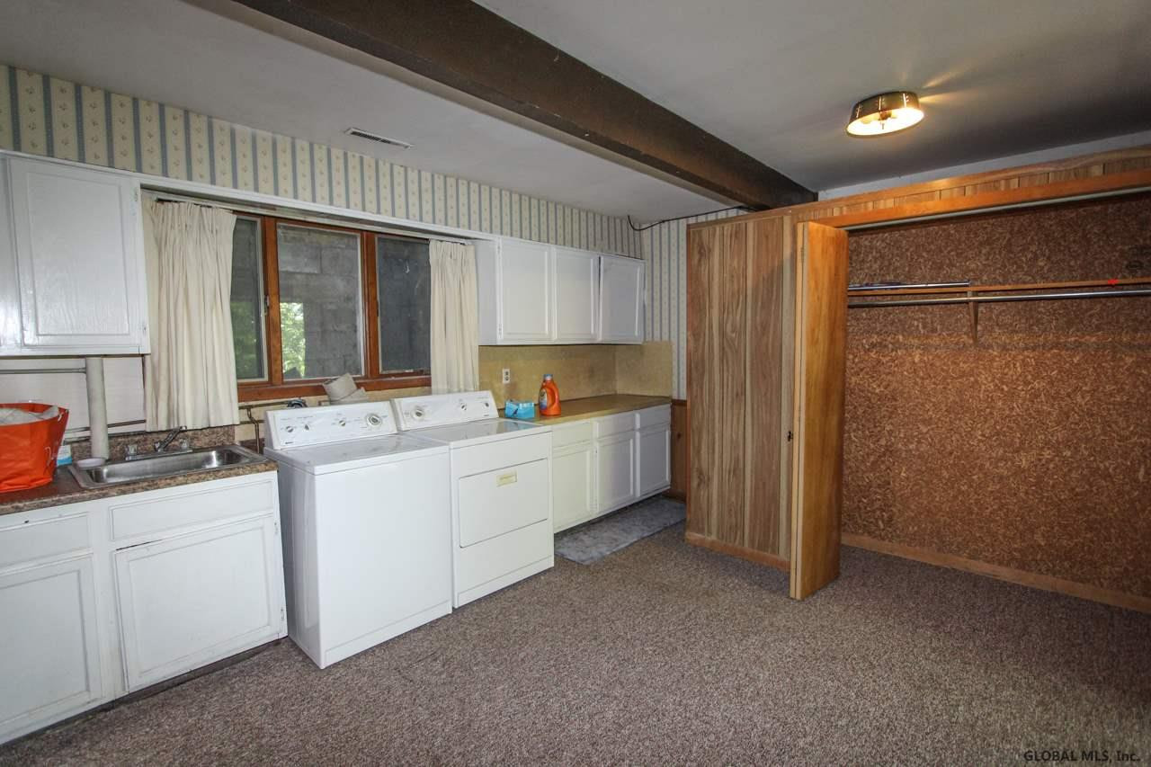 280 Golf Course Road Amsterdam, NY 12010 - Photo 19 of 25 Photo 19