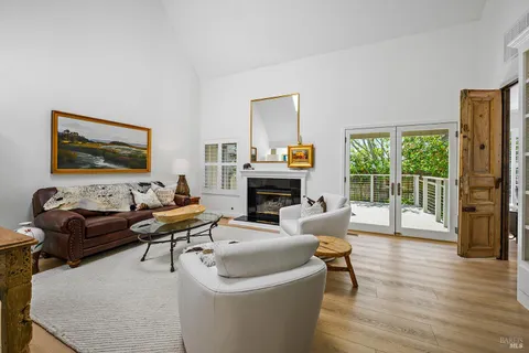 $1,295,000 | 533 Carnation Court, Sonoma, CA 95476