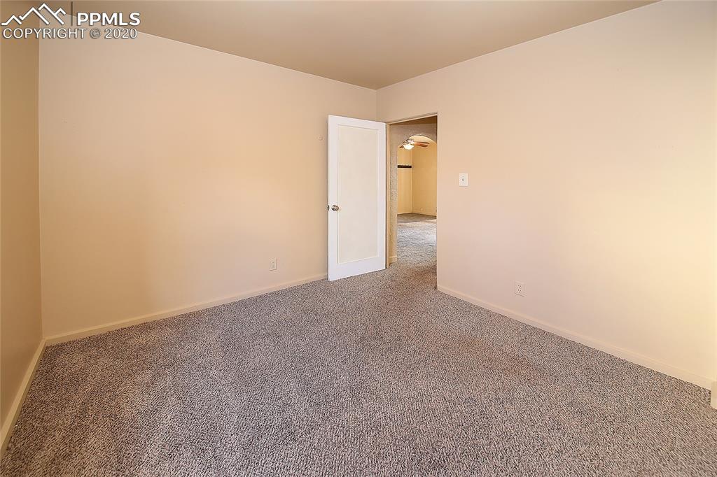 824 Alexander Road Colorado Springs, CO 80909 - Photo 16 of 27