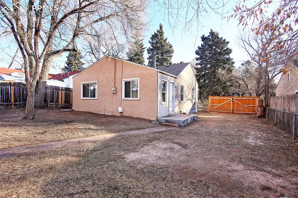 824 Alexander Road Colorado Springs, CO 80909 - Photo 23 of 27