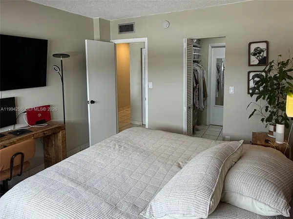 $1,875 | 3640 Northwest 9th Street, Unit 505, Miami, FL 33125