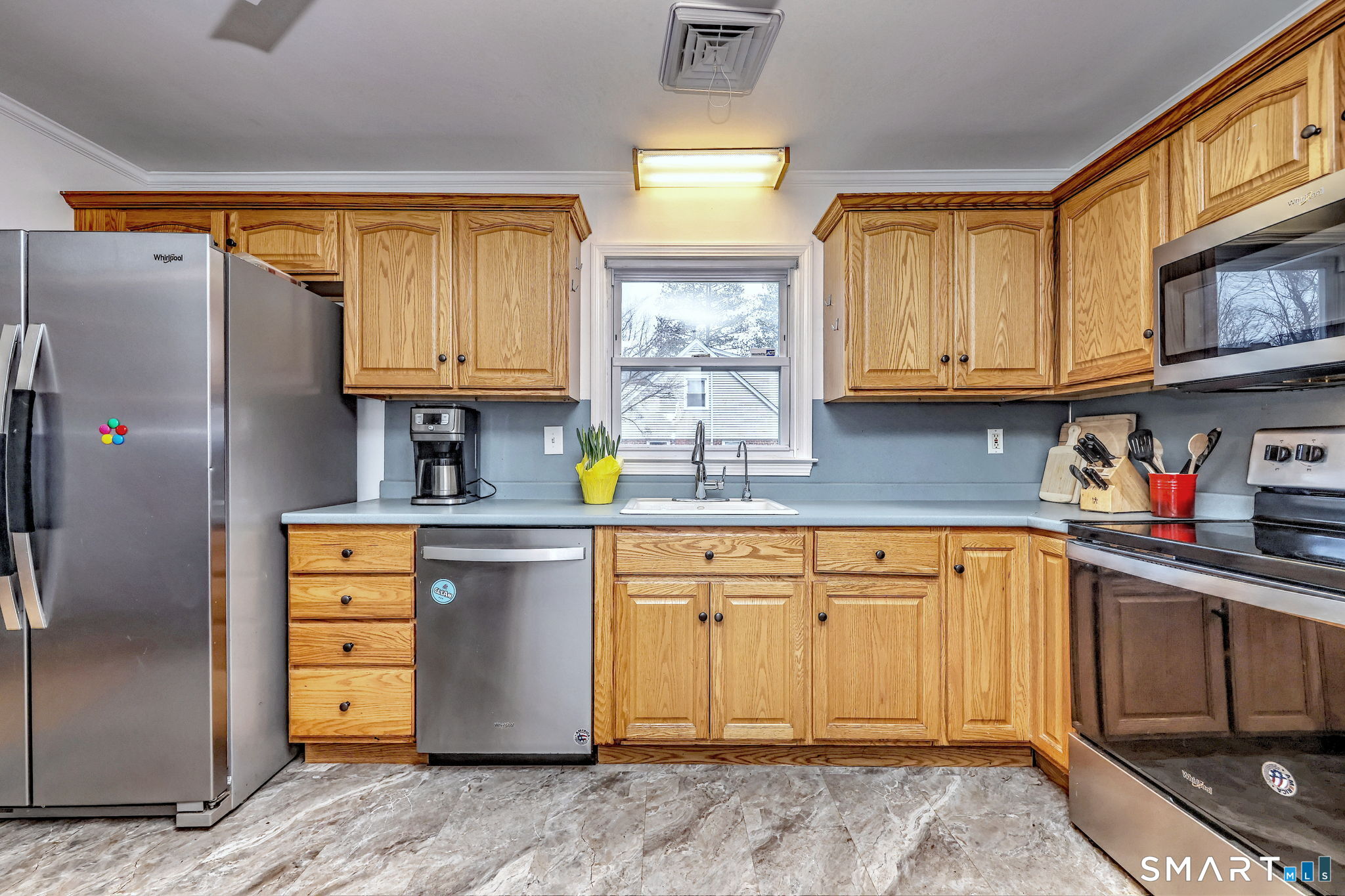 4 Fairview Road Woodbridge, CT 06525 - Photo 7 of 37