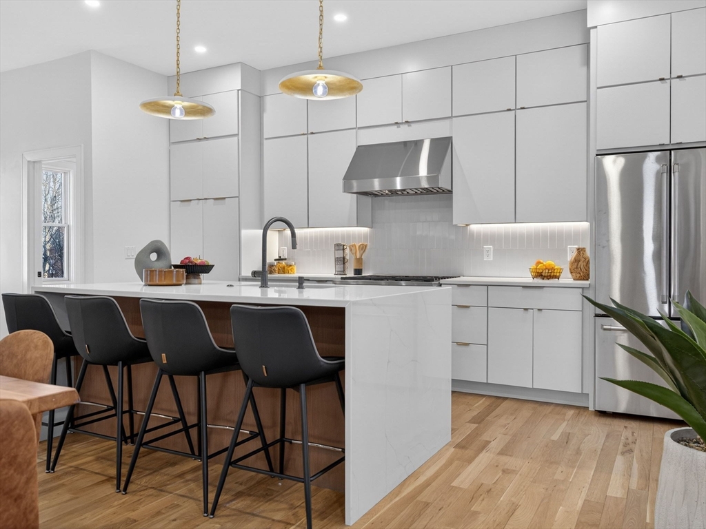 142 Birch Street Boston, MA 02131 - Photo 9 of 26