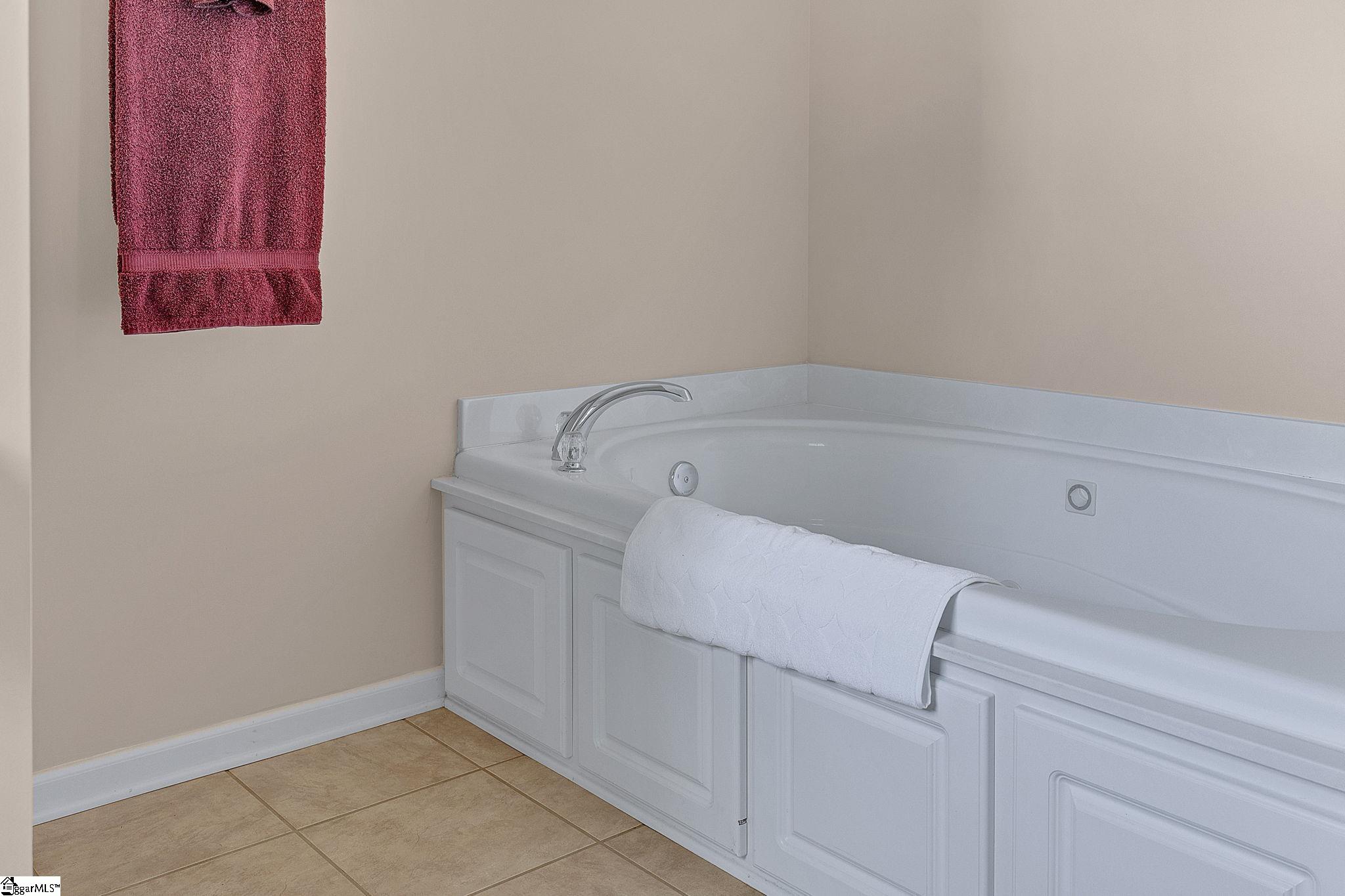 514 Pecan Grove Road Seneca, SC 29672 - Photo 15 of 31