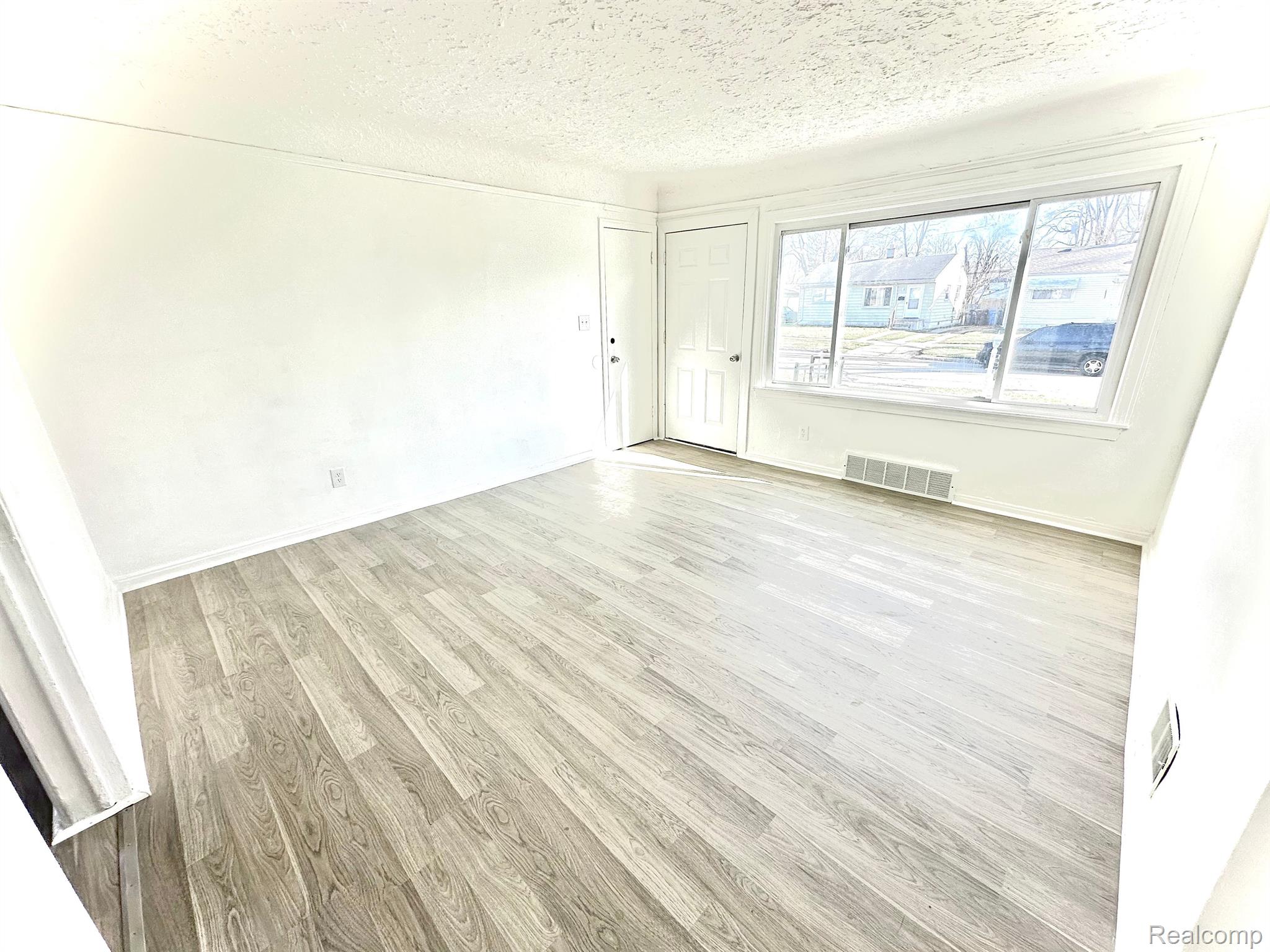 27116 Notre Dame Street Inkster, MI 48141 - Photo 7 of 14 Gallery Image 7