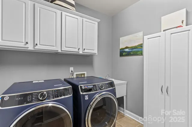 $818,000 | 13542 Helen Benson Boulevard, Davidson, NC 28036