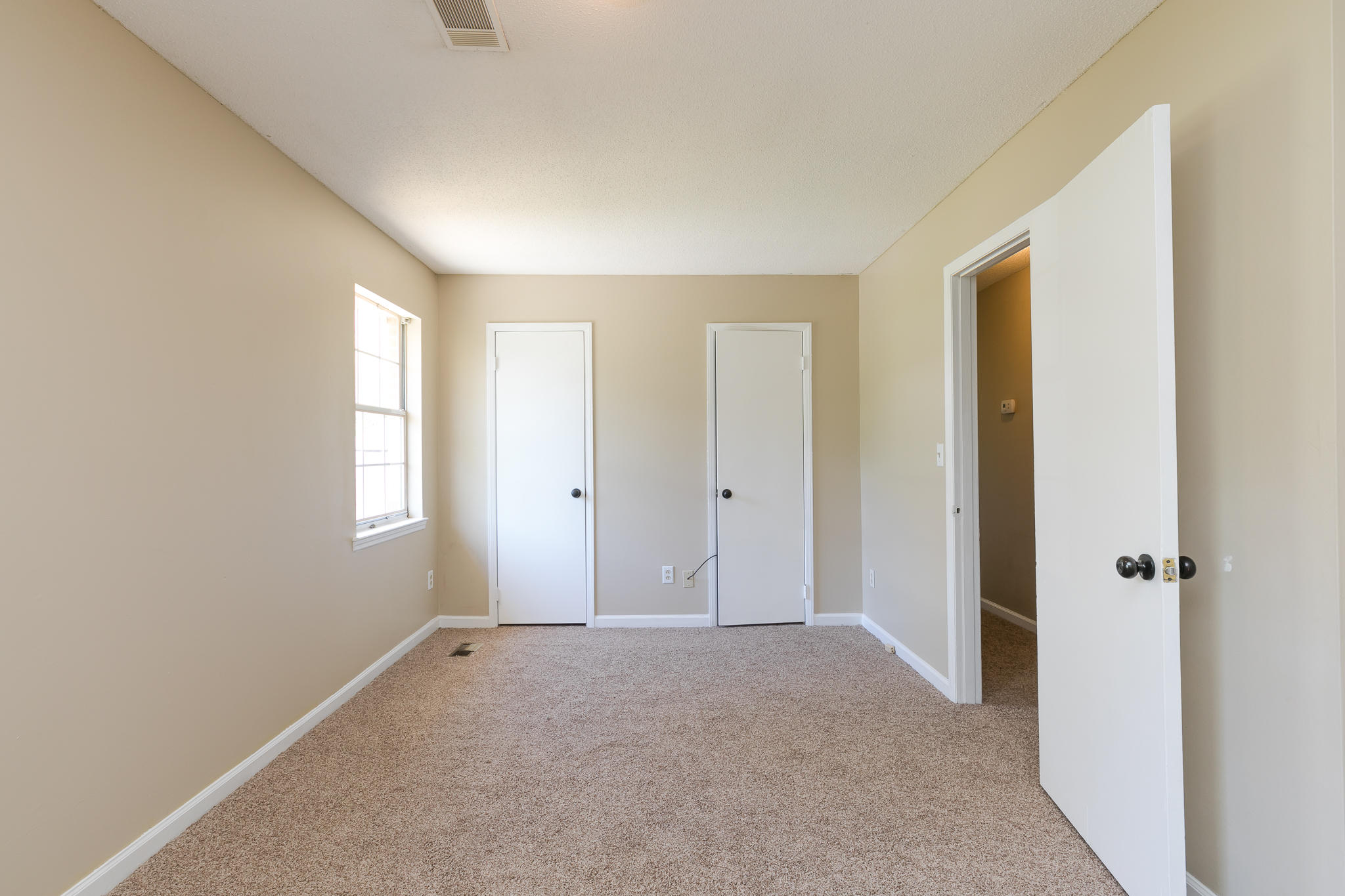 1601 North Chester Road Hixson, TN 37343 - Photo 14 of 23 BEDROOM #2 UPSTAIRS