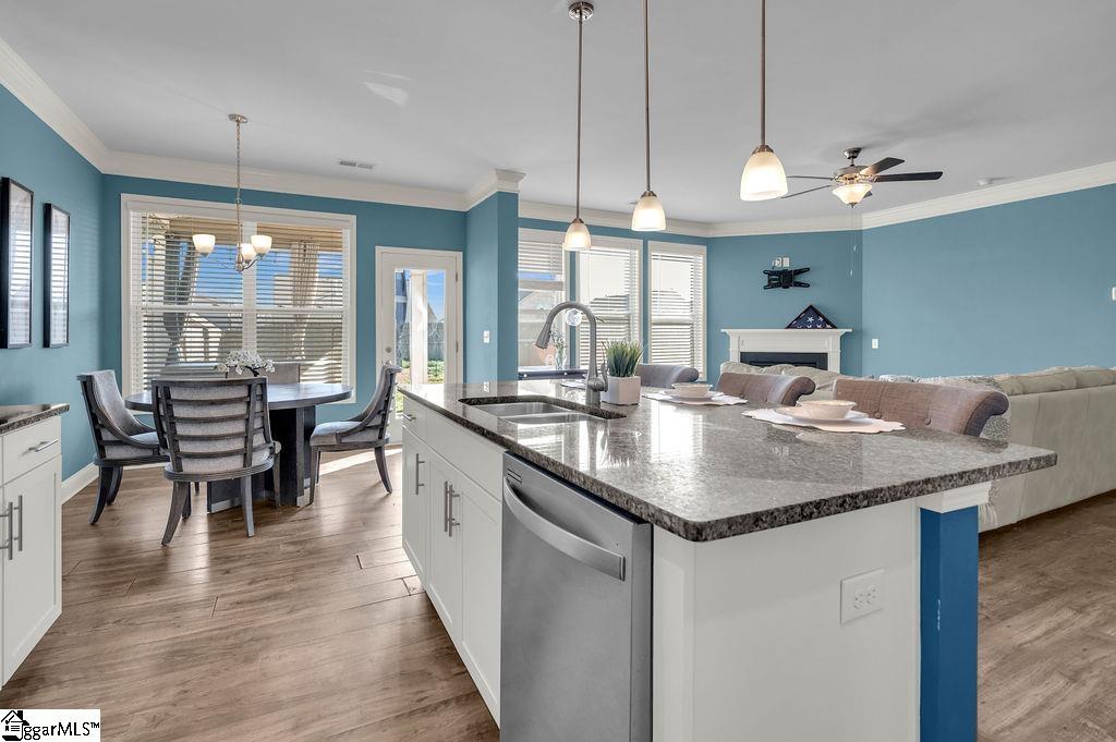 617 Highgarden Lane Boiling Springs, SC 29316 - Photo 16 of 50