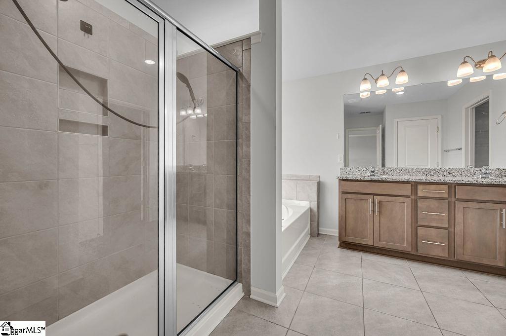 617 Highgarden Lane Boiling Springs, SC 29316 - Photo 34 of 50