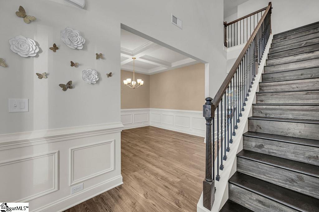 617 Highgarden Lane Boiling Springs, SC 29316 - Photo 5 of 50