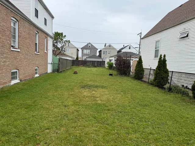 $75,000 | 5028 South Fairfield Avenue, Chicago, IL 60632