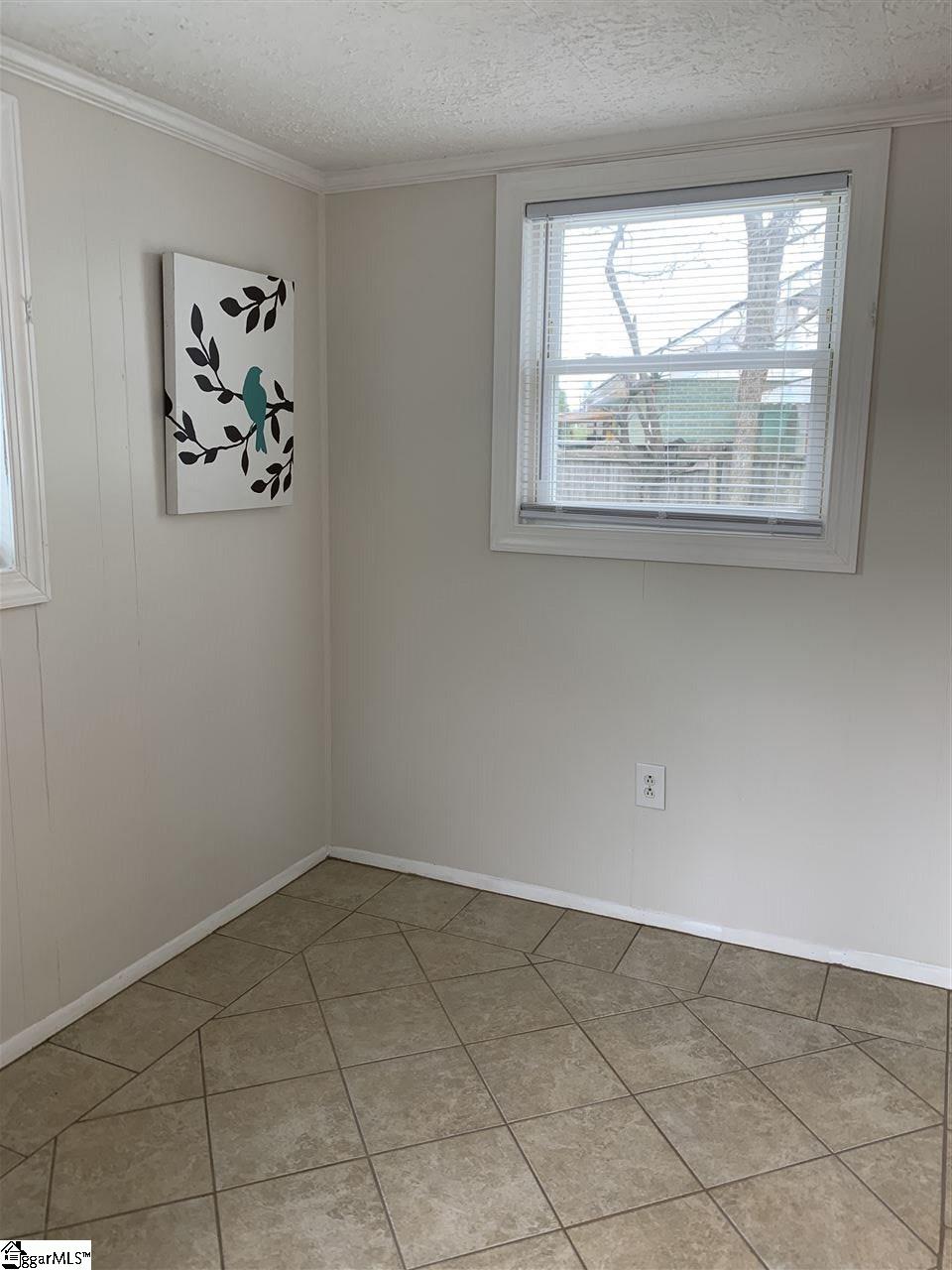 11 East Welcome Road Greenville, SC 29611 - Photo 19 of 21 Gallery Image 19