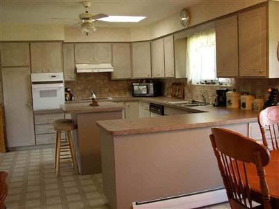 7313 Calkins Road Flint, MI 48532 - Photo 3 of 7 20272284-2.JPG