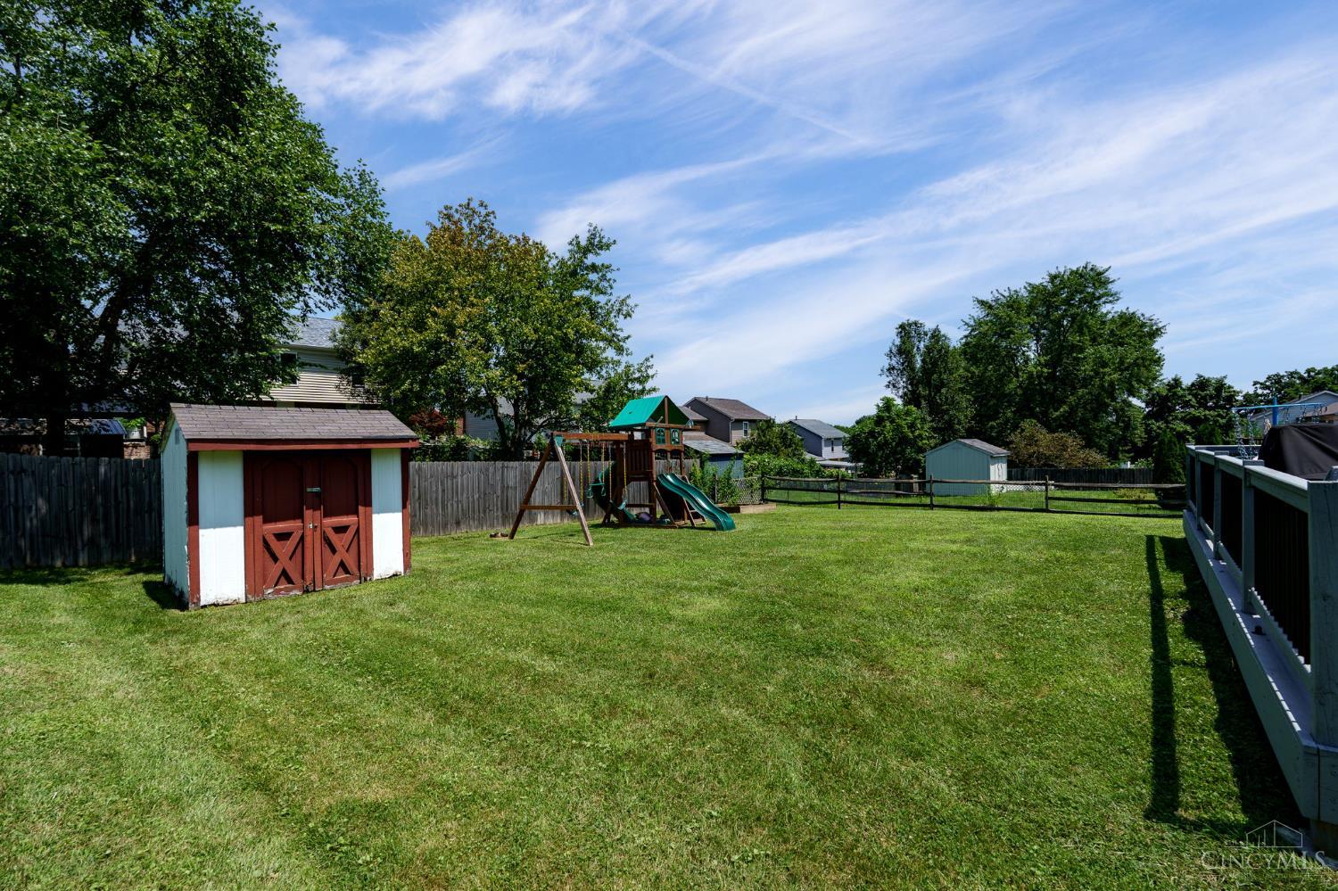 2824 Crest Road Cincinnati, OH 45251 - Photo 34 of 39