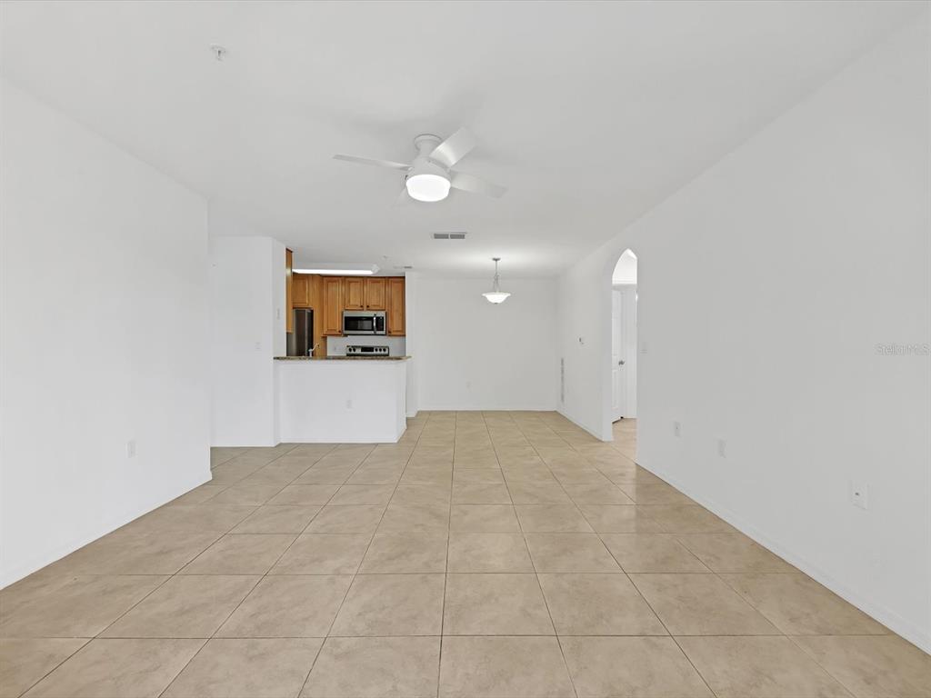 8933 Manor Loop, Unit 105 Bradenton, FL 34202 - Photo 9 of 44