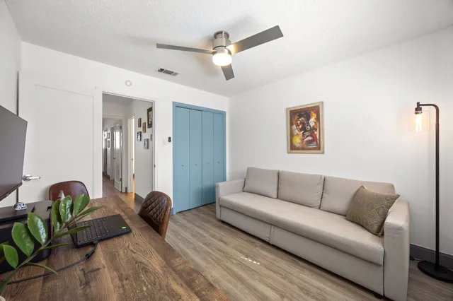 $1,800 | 7256 Coronado Circle, Austin, TX 78752