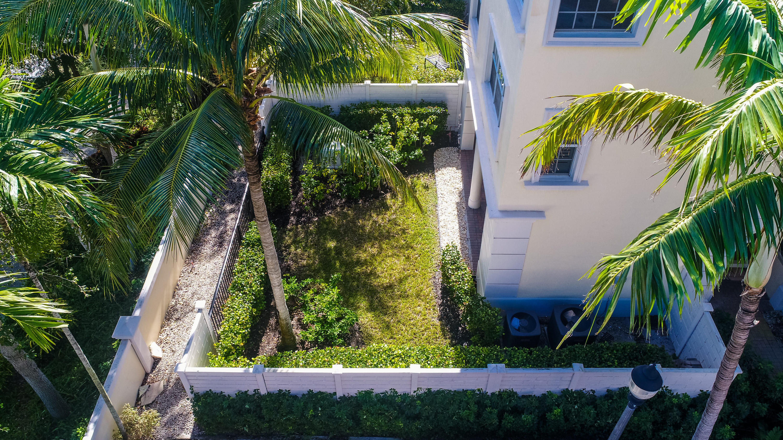 5670 Northeast Trieste Way Boca Raton, FL 33487 - Photo 43 of 51 5670 NE Trieste Way Boca Raton-print-049