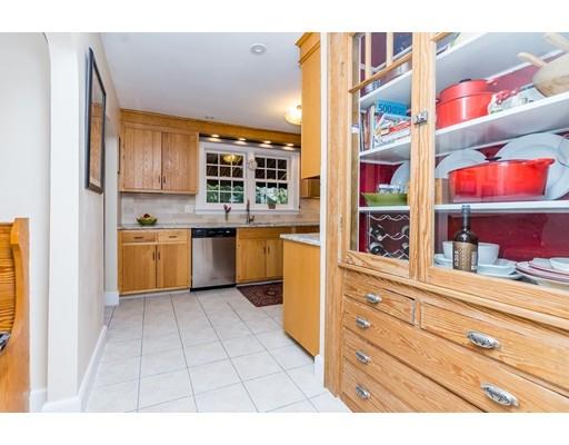 38 Fenno Road Newton, MA 02459 - Photo 9 of 22