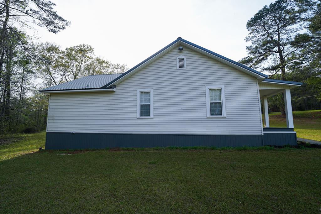 997 Butter And Egg Road Troy, AL 36081 - Photo 7 of 30