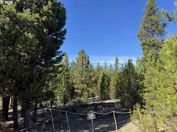 $115,000 | Crescent Moon Drive, Unit 30, Crescent Lake, OR 97733