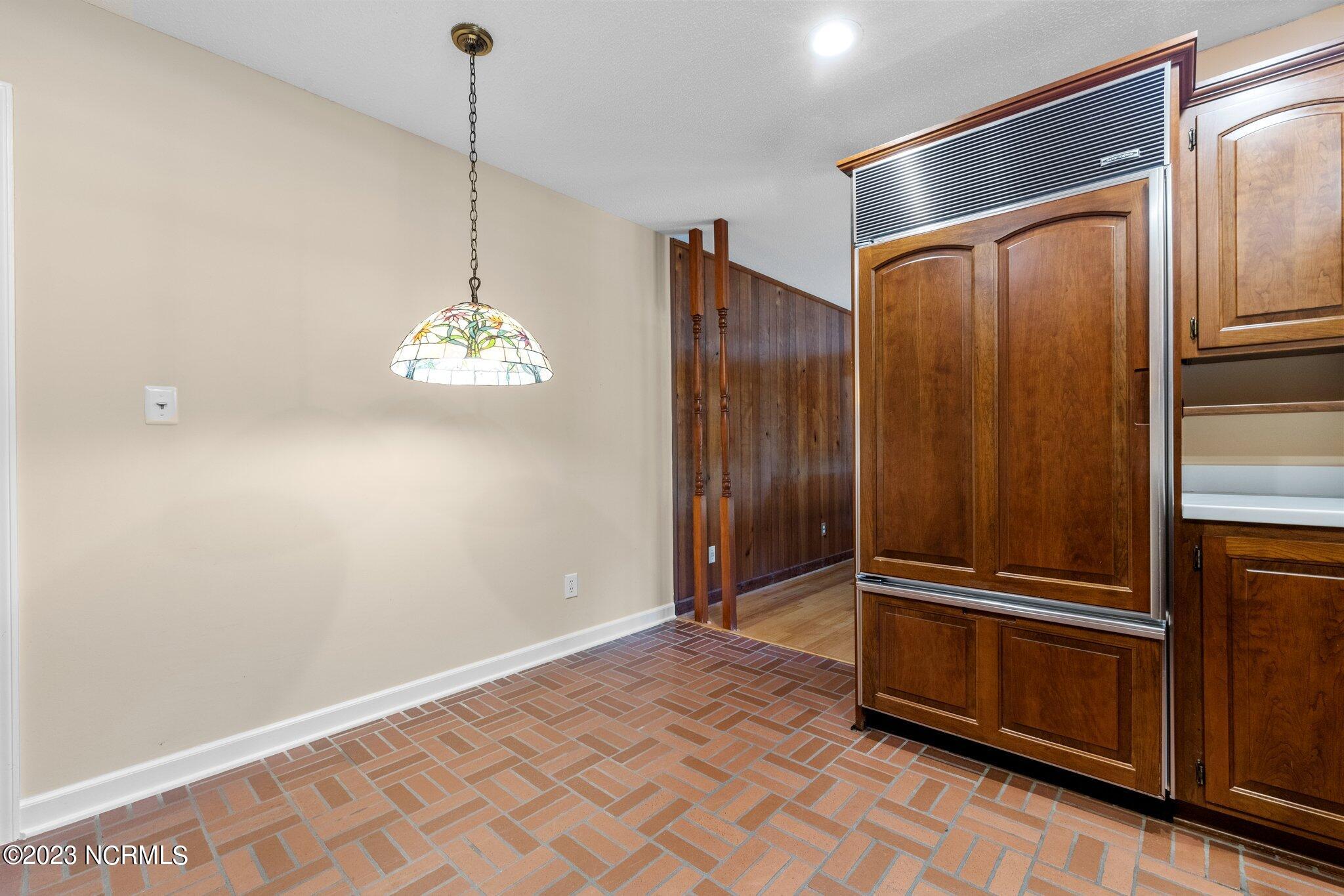 1015 Inverness Road Southern Pines, NC 28387 - Photo 13 of 53 Kitchen 3