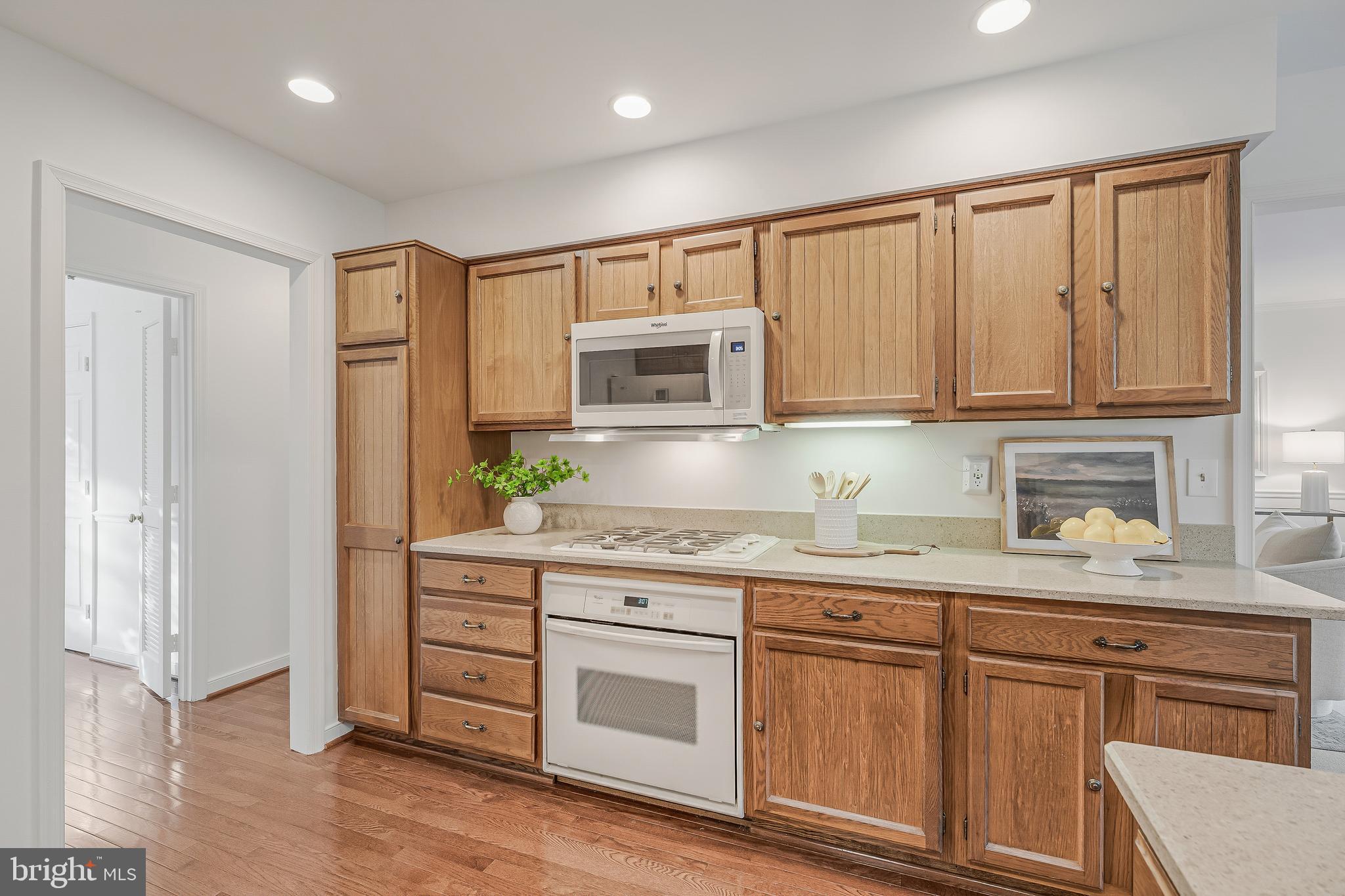 10332 Dunn Meadow Road Vienna, VA 22182 - Photo 22 of 64