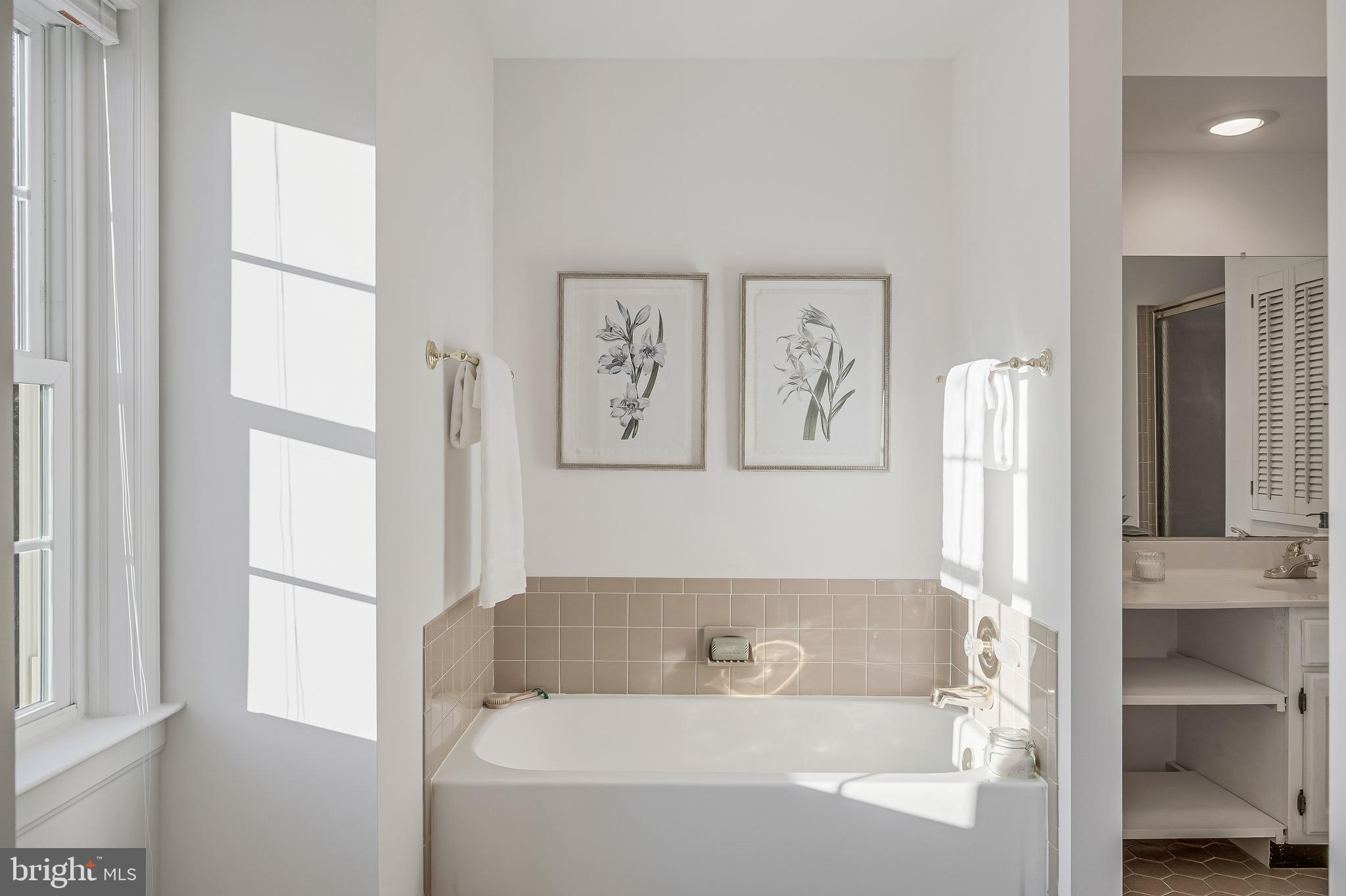 10332 Dunn Meadow Road Vienna, VA 22182 - Photo 40 of 64