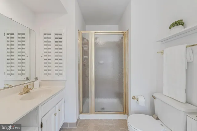 $1,250,000 | 10332 Dunn Meadow Road, Vienna, VA 22182