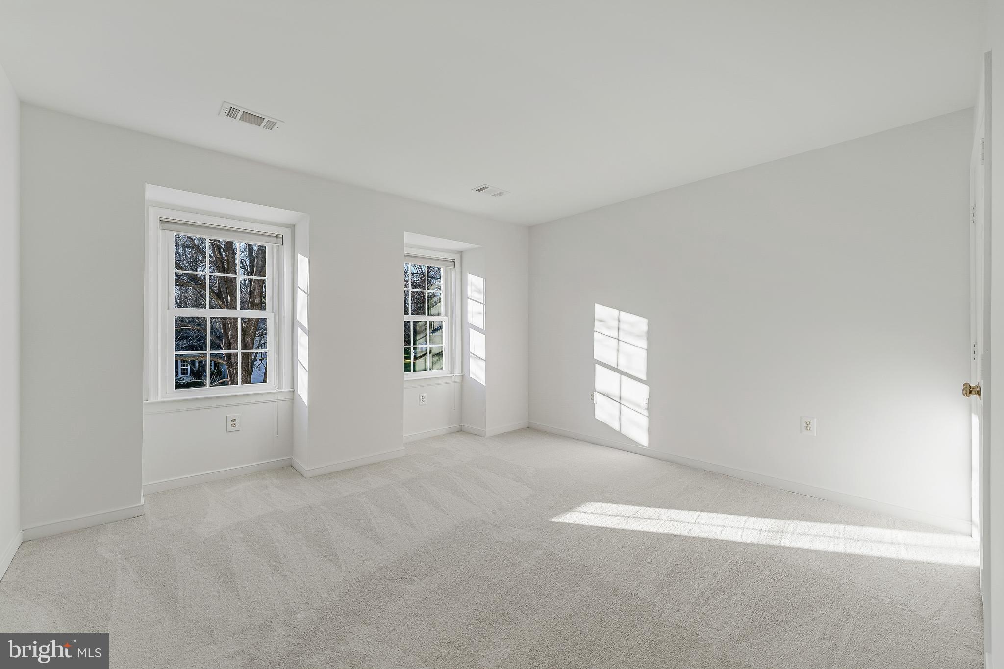 10332 Dunn Meadow Road Vienna, VA 22182 - Photo 45 of 64