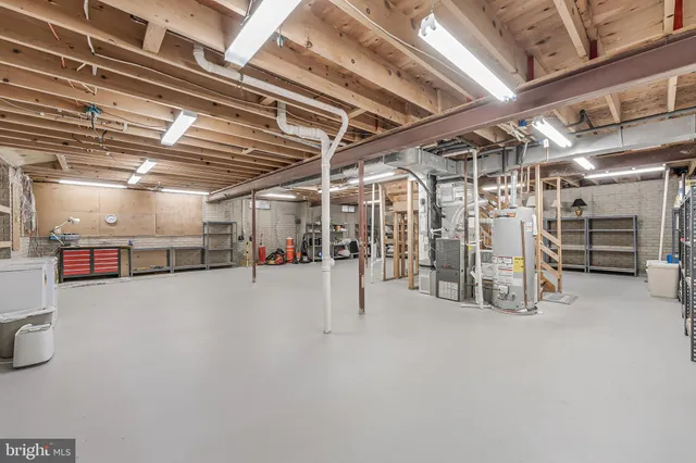 $1,250,000 | 10332 Dunn Meadow Road, Vienna, VA 22182