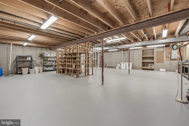 $1,250,000 | 10332 Dunn Meadow Road, Vienna, VA 22182