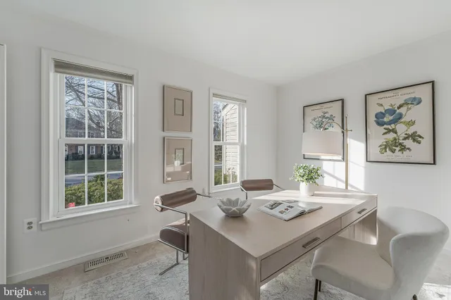 $1,250,000 | 10332 Dunn Meadow Road, Vienna, VA 22182