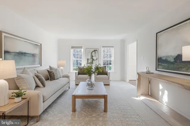 $1,250,000 | 10332 Dunn Meadow Road, Vienna, VA 22182