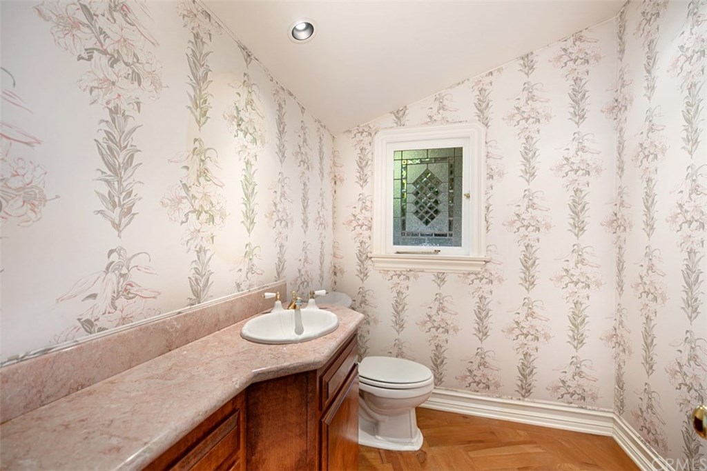 1201 Emerald Bay Laguna Beach, CA 92651 - Photo 23 of 41