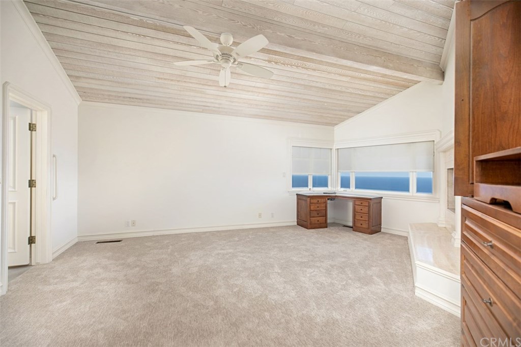 1201 Emerald Bay Laguna Beach, CA 92651 - Photo 24 of 41