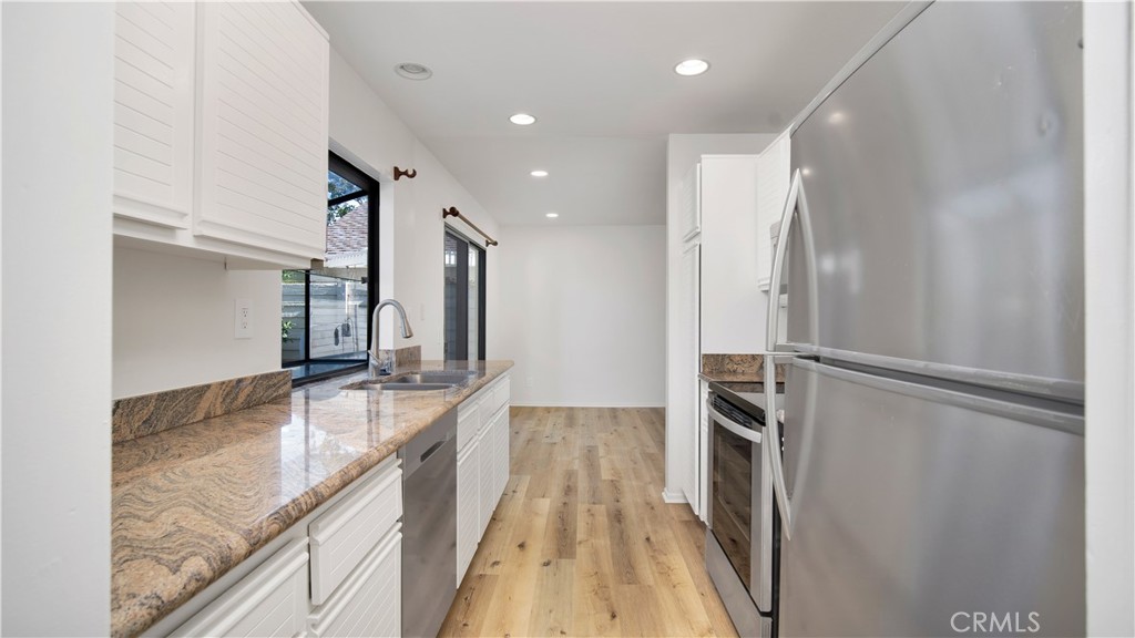 4 Springflower Irvine, CA 92614 - Photo 11 of 51