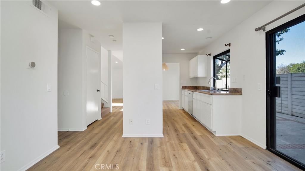 4 Springflower Irvine, CA 92614 - Photo 12 of 51