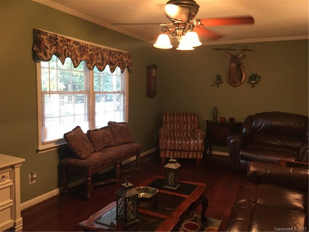 206 Redding Road Stanley, NC 28164 - Photo 4 of 20 Gallery Image 4