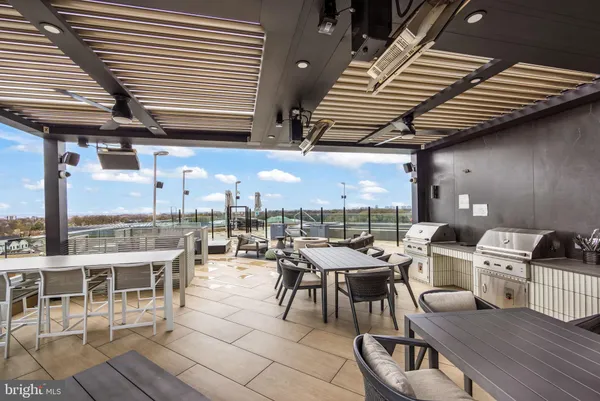 $2,100 | 1021 North Garfield Street, Unit B35, Arlington, VA 22201