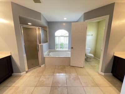 350 Southwest Covington Road Port St. Lucie, FL 34953 - Photo 21 of 33 MASTER BATH 5