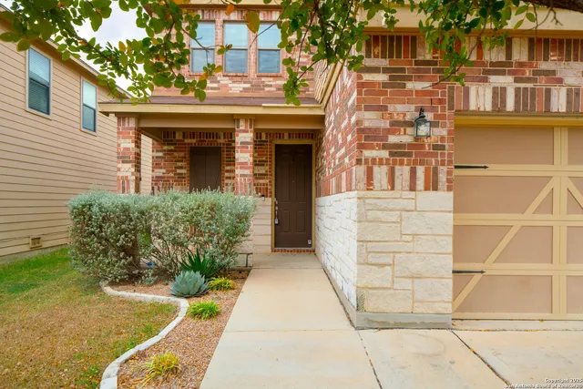 $1,995 | 9131 Canter Horse, San Antonio, TX 78254