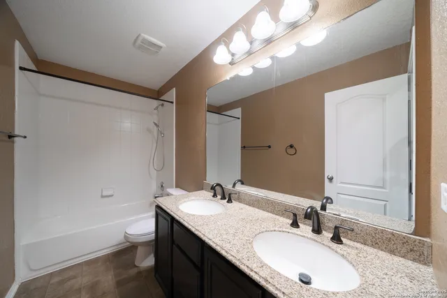 $1,995 | 9131 Canter Horse, San Antonio, TX 78254