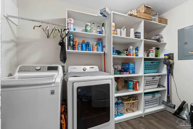 $510,000 | 7986 Majestic Cypress Drive, Milton, FL 32583