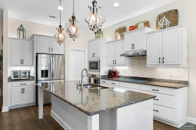 $510,000 | 7986 Majestic Cypress Drive, Milton, FL 32583